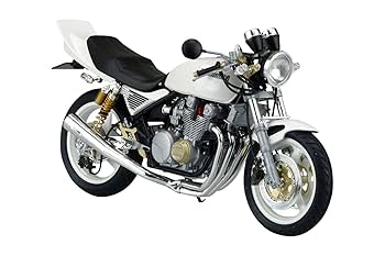 (未使用･未開封品)　青島文化教材社 1/12 バイクシリーズ No.7 カワサキ ゼファーχ プラモデル og8985z Amazon | 青島文化教材社 1/12 バイクシリーズ No.16 カワサキ
